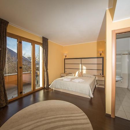 Carlazzo Hotel La Solitaria מראה חיצוני תמונה